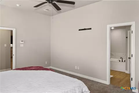 Bedroom - 2002 Rustic Manor Dr, Temple, TX 76502 photo 4 of 4