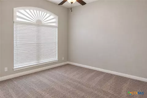 Bedroom - 2002 Rustic Manor Dr, Temple, TX 76502 photo 3 of 8
