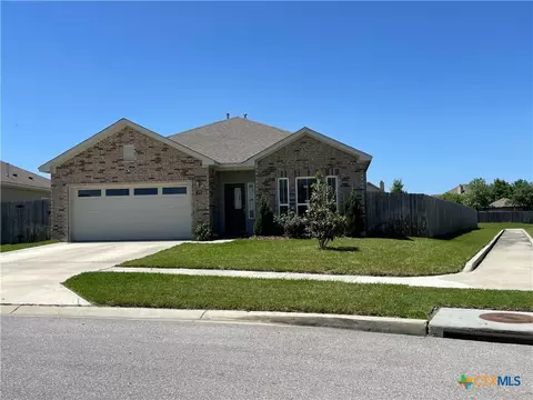 311 Brushy Crk, Victoria, TX 77904