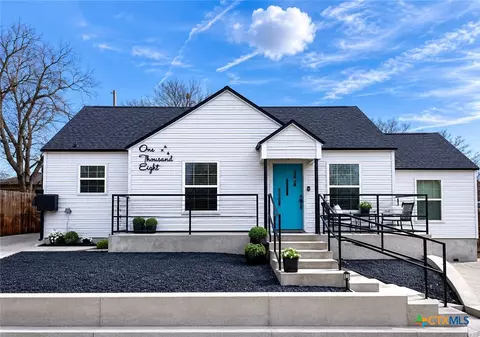 1008 Pleasant St, Gatesville, TX 76528