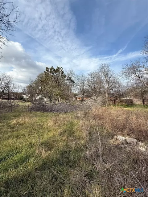 4300 Sherwood Dr, Belton, TX 76513
