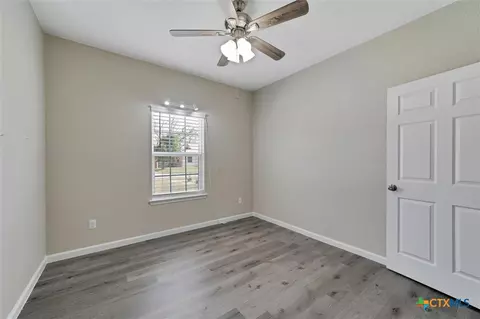 Other - 320 Holly Ave, Luling, TX 78648 photo 5 of 9