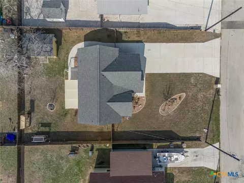 View/Area - 320 Holly Ave, Luling, TX 78648 photo 5 of 5