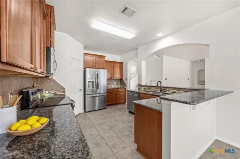5405 Sulfur Spring Dr, Killeen, TX 76542