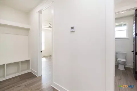 Entry Way - 4295 Stringtown Rd, Temple, TX 76501 photo 4 of 4