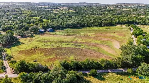 1750 Loop 165 #B, Dripping Springs, TX 78620