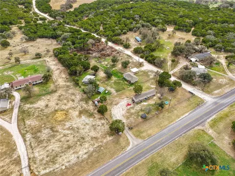 151 Private Road 3090, Lampasas, TX 76550
