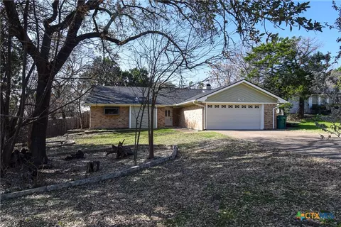 1502 Cedar Oaks Ln, Harker Heights, TX 76548