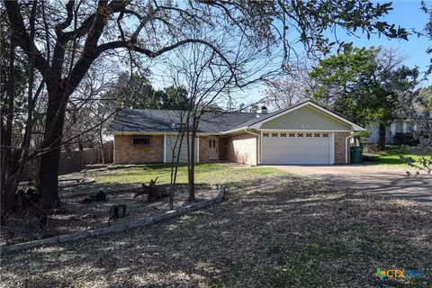 1502 Cedar Oaks Ln, Harker Heights, TX 76548