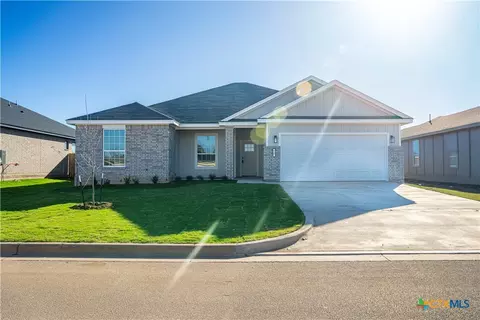 727 Liberty Park Dr, Belton, TX 76513