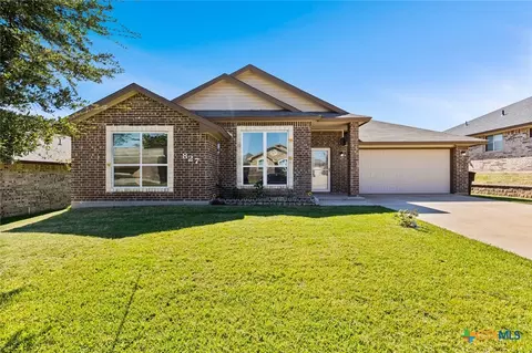 827 Kacie Dr, Temple, TX 76502