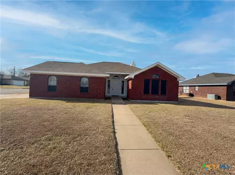 1802 Moonstone Dr, Killeen, TX 76549