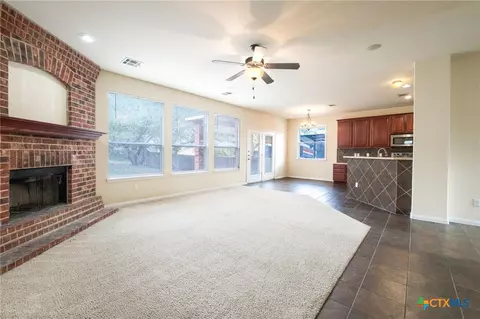 305 Ponderosa Dr, Harker Heights, TX 76548