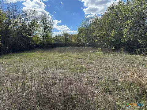 709 Locust St, Bastrop, TX 78602