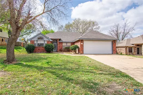 304 Blackfoot Dr, Harker Heights, TX 76548