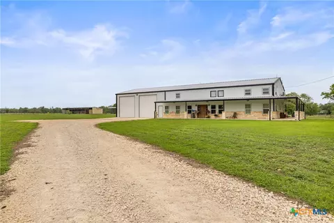 664 Martindale Falls Rd, Martindale, TX 78655