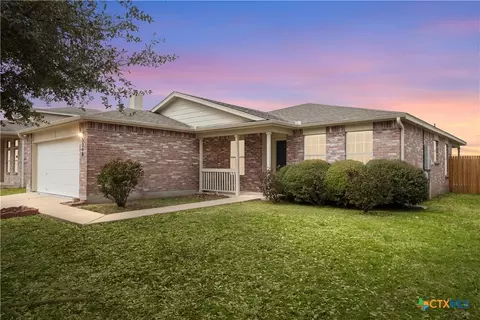 5318 Whistle Stop Dr, Temple, TX 76502