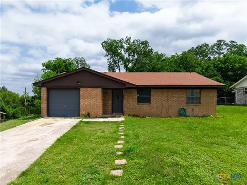 930 Dryden Ave, Copperas Cove, TX 76522