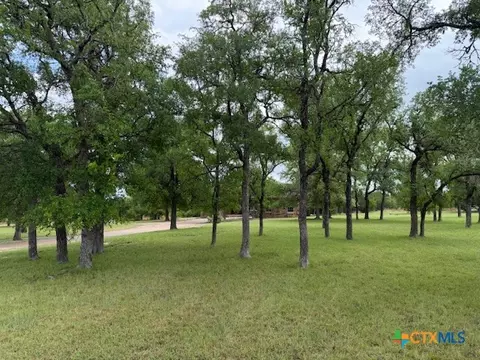 425 Crestwood Dr, Killeen, TX 76549