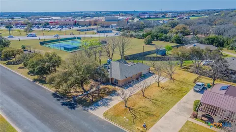 3001 River Place Dr, Belton, TX 76513