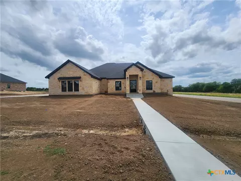 302 Rodeo Rd, Salado, TX 76571