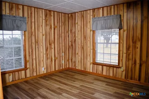 Bedroom - 10308 N Fm 487, Rockdale, TX 76567 photo 2 of 4