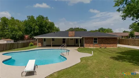 308 Live Oak Dr, Harker Heights, TX 76548