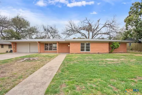 2305 N 15th St, Temple, TX 76501