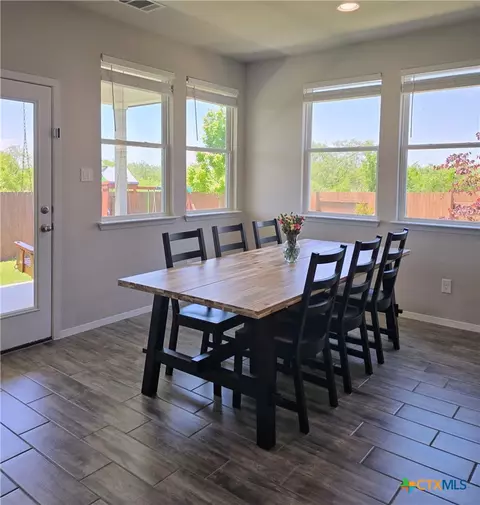 Dining - 236 Blue Agate Ct, Jarrell, TX 76537 photo 1 of 1