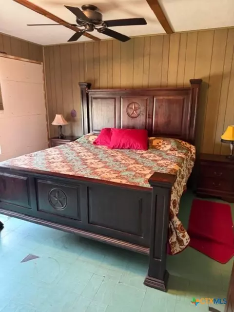 Bedroom - 146 Elliott Rd, Refugio, TX 78377 photo 1 of 3