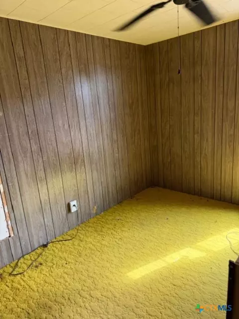 Bedroom - 146 Elliott Rd, Refugio, TX 78377 photo 3 of 3