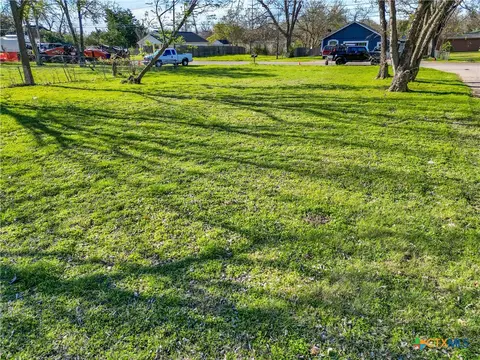 1004 E Downs Ave, Temple, TX 76501 photo 9