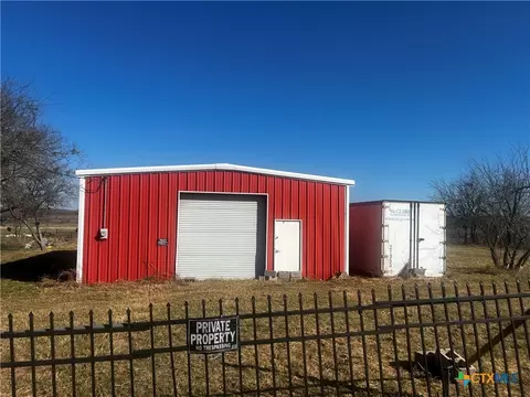 605 E Rogers Cemetery Rd # B, Rogers, TX 76569