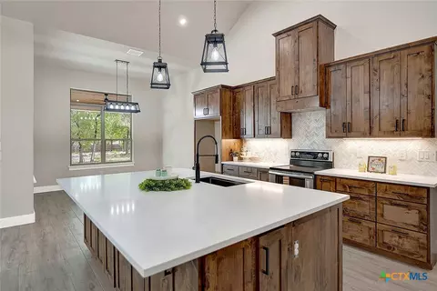 249 Cibolo Way, La Vernia, TX 78121