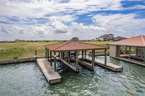 76 Chardonnay Way, Port O'connor, TX 77982