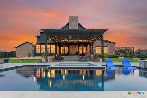 209 Glenview Cir, Belton, TX 76513