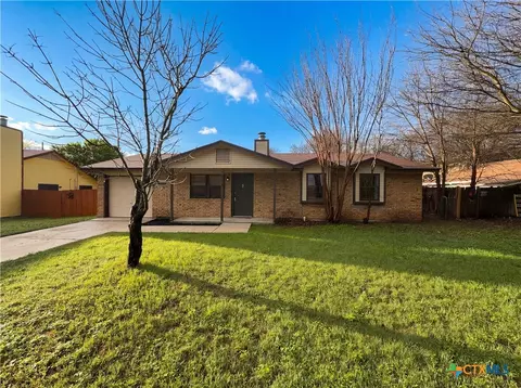 908 Hackberry St, Copperas Cove, TX 76522