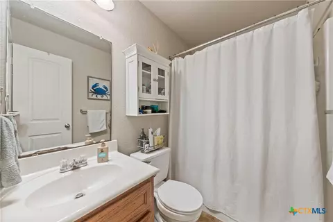 Bath - 211 Mccullough Loop, Temple, TX 76502 photo 3 of 3