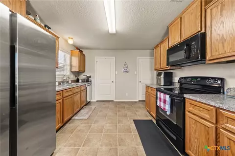Other - 211 Mccullough Loop, Temple, TX 76502 photo 3 of 6