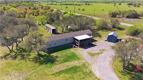 130 Old Goliad Rd, Refugio, TX 78377