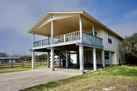 14 Th Olive St, Port O'connor, TX 77982