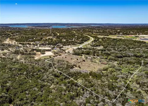 250 Mail Route Rd, Fischer, TX 78623