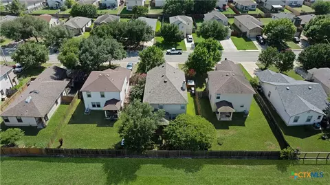 View/Area - 180 Beech Dr, Kyle, TX 78640 photo 4 of 8