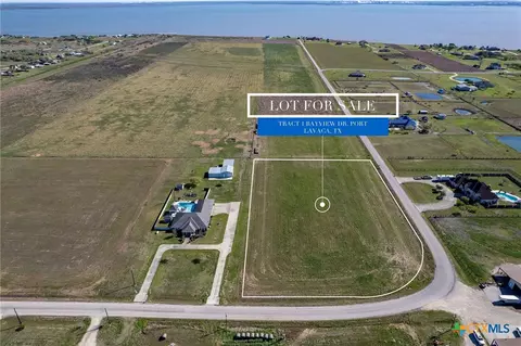 3 43 Bay Meadows Dr, Port Lavaca, TX 77979