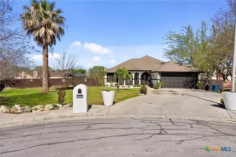 2026 Dripping Spgs, New Braunfels, TX 78130