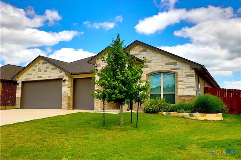 806 Eagle Crest Cv, Salado, TX 76571
