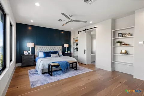 Bedroom - 175 Pointview Dr, Marble Falls, TX 78654 photo 2 of 6