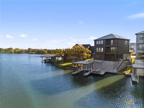 View/Area - 175 Pointview Dr, Marble Falls, TX 78654 photo 2 of 8