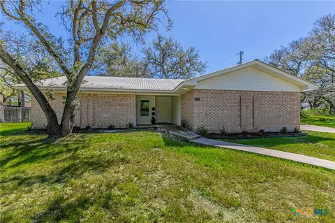 3019 Summit Dr, Belton, TX 76513