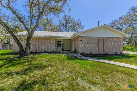 3019 Summit Dr, Belton, TX 76513